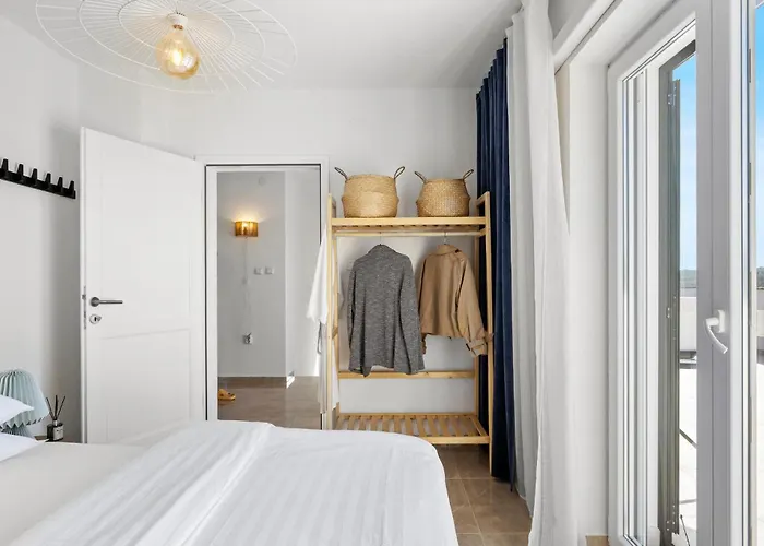 4 Bedroom Amazing In Сasa de vacaciones Vodice