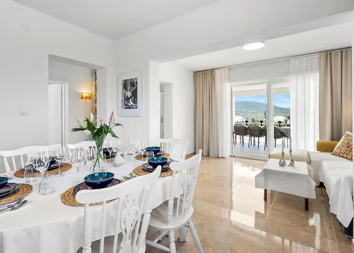 4 Bedroom Amazing In