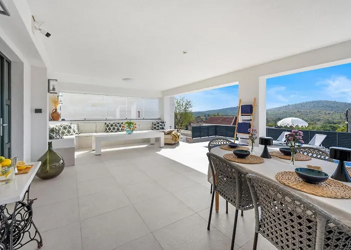 Сasa de vacaciones 4 Bedroom Amazing In